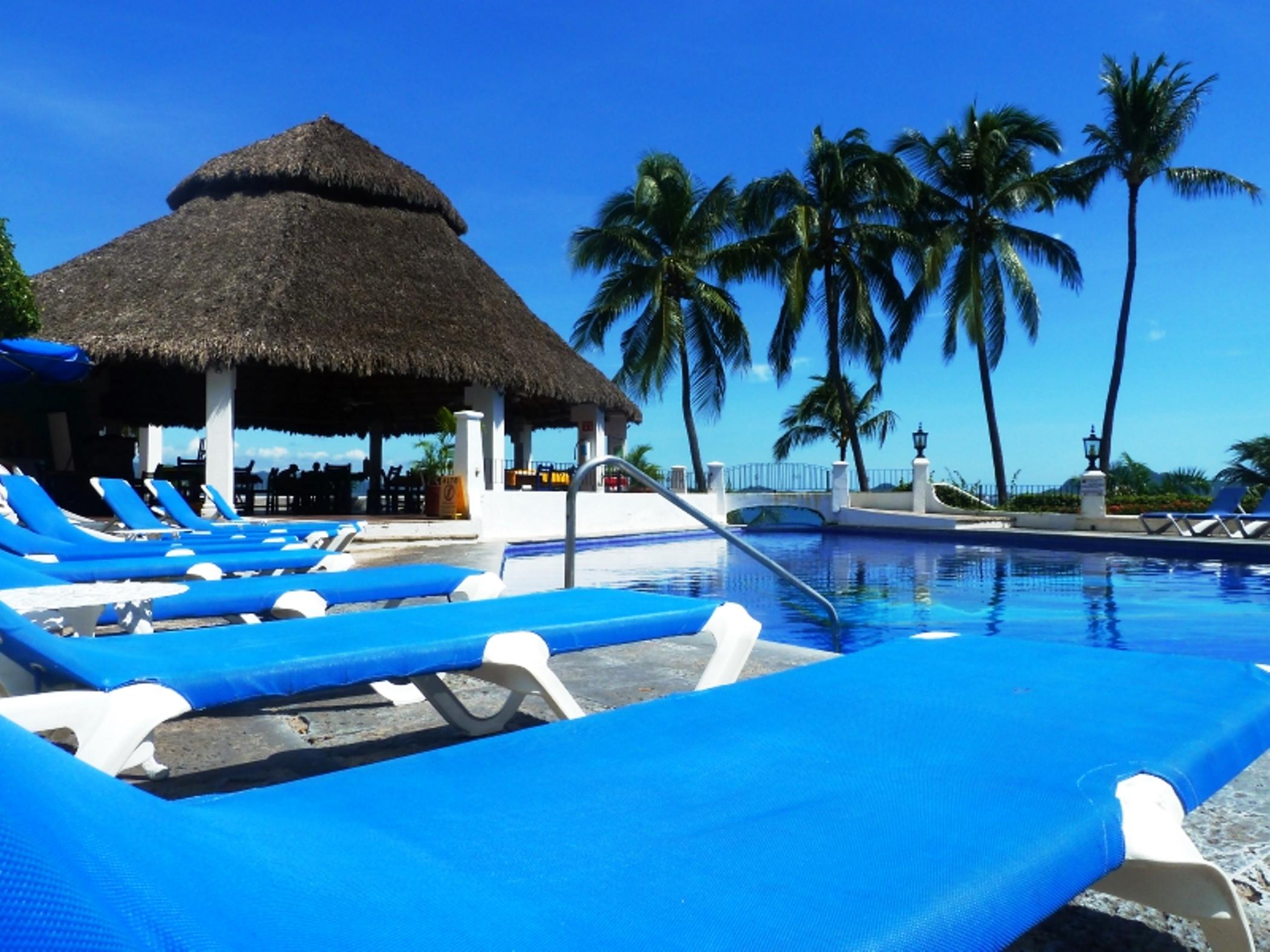 Dolphin Cove Inn Manzanillo Exteriör bild