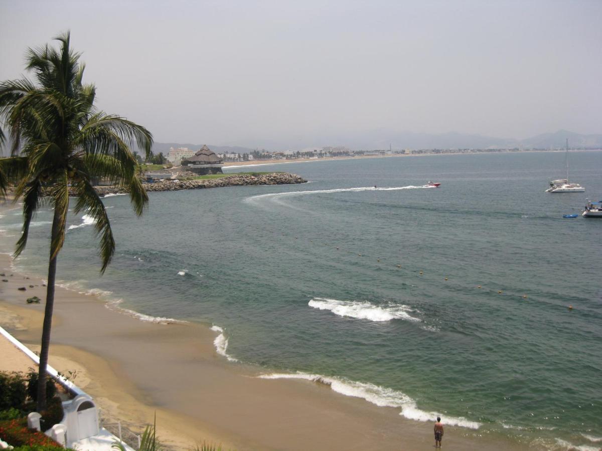 Dolphin Cove Inn Manzanillo Exteriör bild